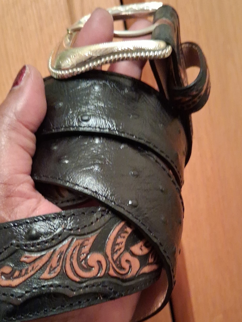 Tony Lama Vintage  Men's Embossed Black and Brown Leather Belt - Picture 13 of 13